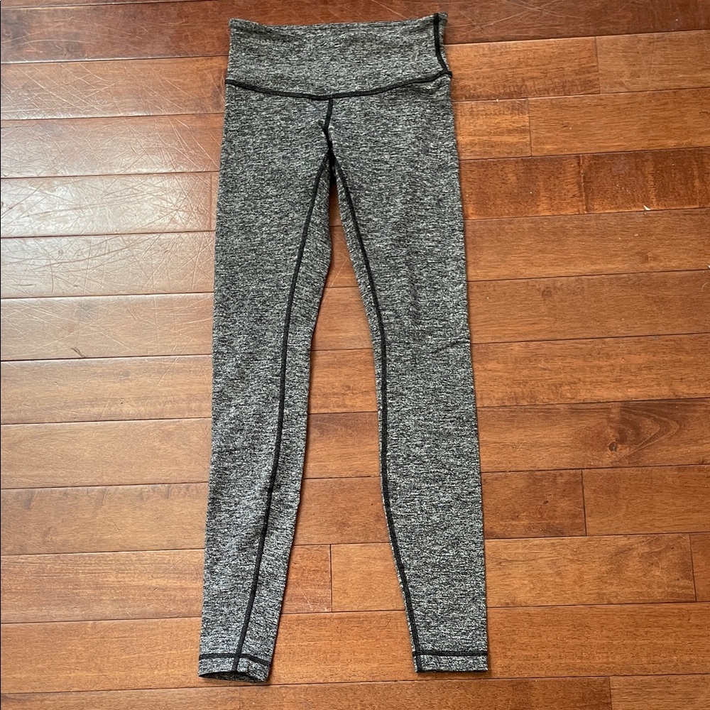 Lululemon Heathered Gray Leggings Size 2
